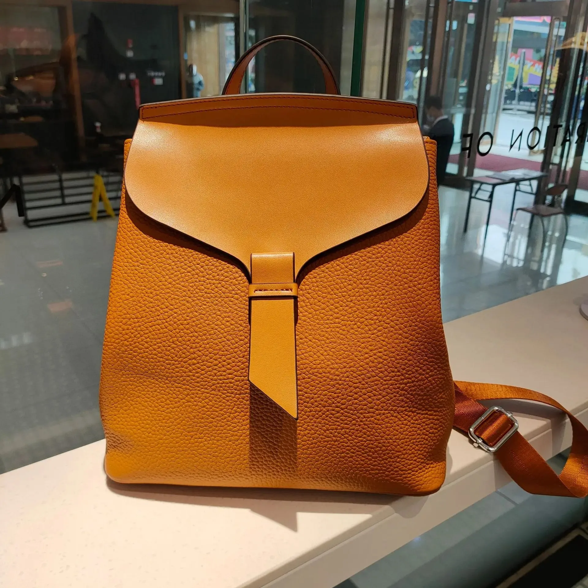 Designer College Girl School Book Bag Real Leather Women's Backpack Cowhide Shoulder Bag Travel Genuine Leather Backpacks