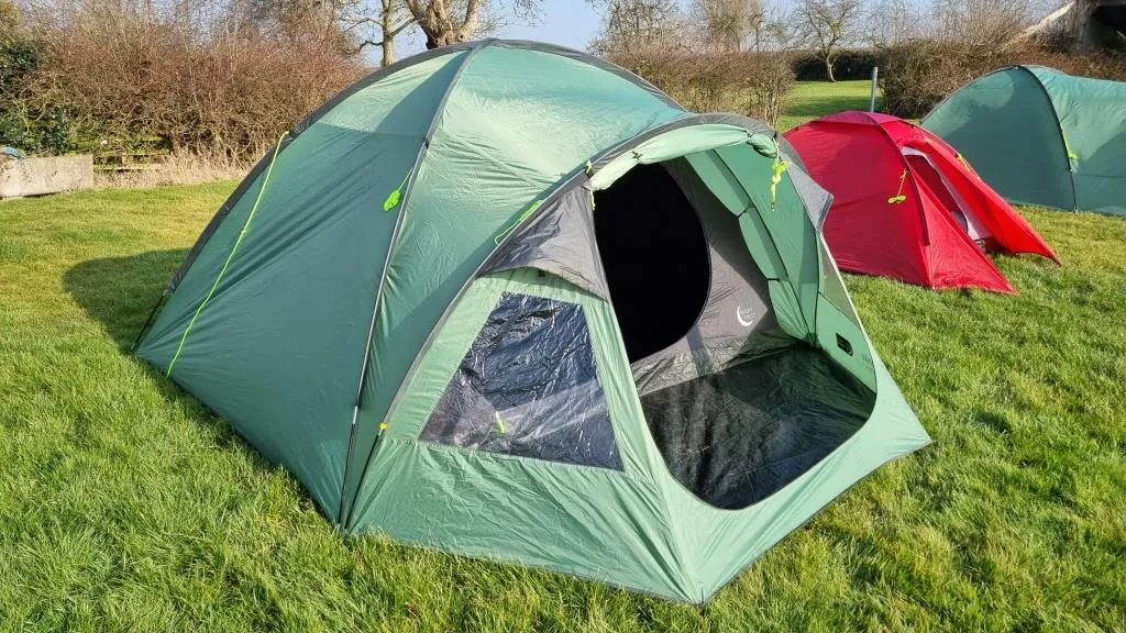 Eurohike Cairns 4 DLX Blackout Tent