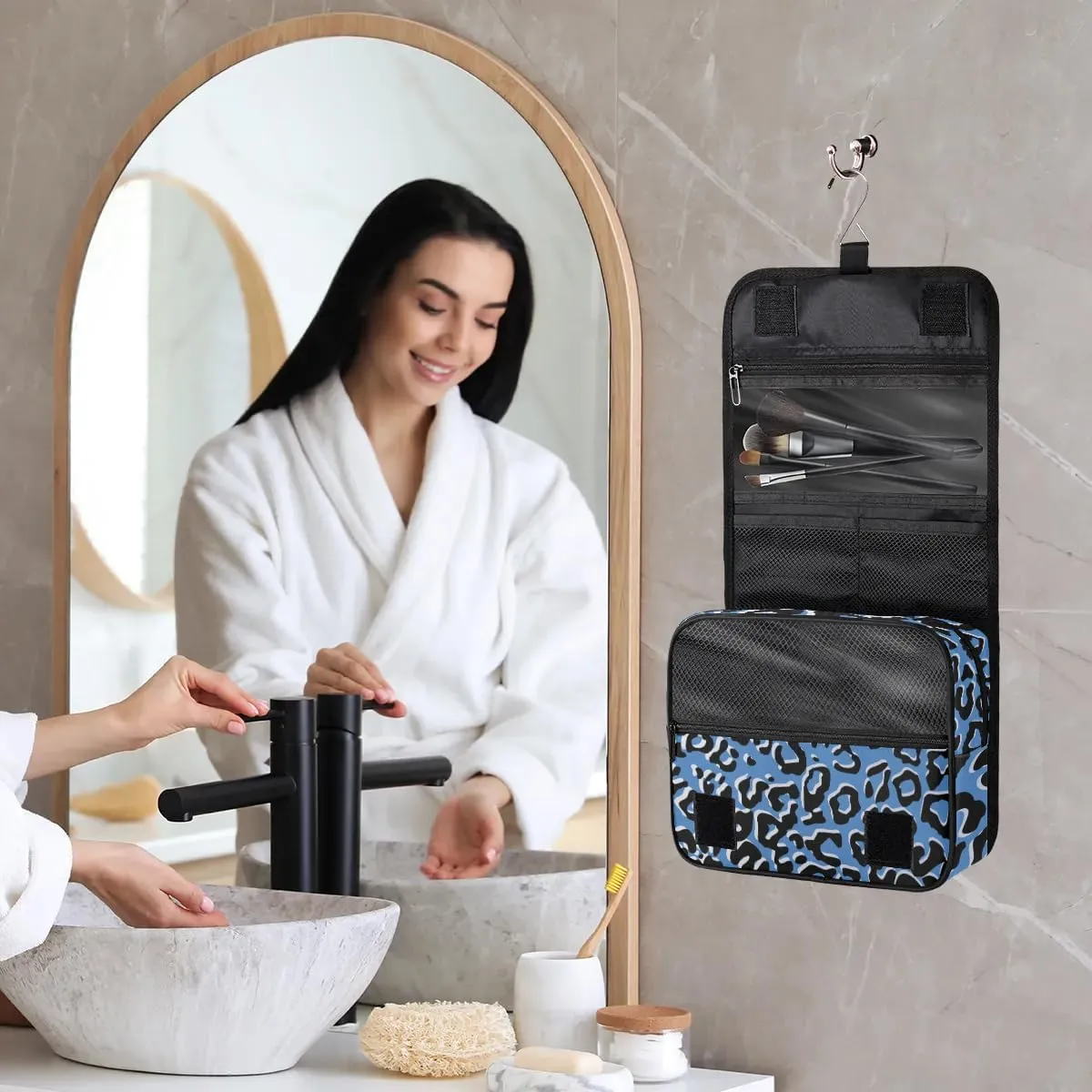 Personalized Travel Makeup Bag Cosmetic Bag for Woman Men,Custom Hanging Toiletry Makeup Bag with Handle Great DIY Gift for Boys and Girls Black Blue Leopard Print